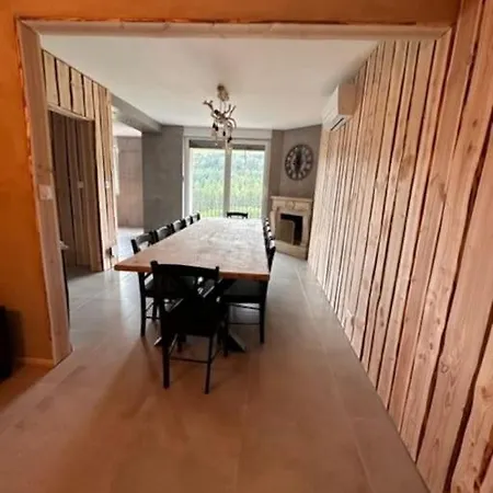 Semesterbostad Les Fougeres 12 Personnes Spa/sauna *