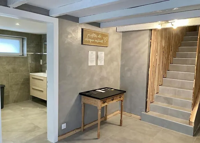 Dom wakacyjny Les Fougeres 12 Personnes Spa/sauna Le Tholy